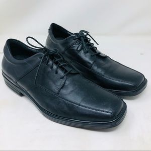 Gravity Defyer Black Leather Oxfords